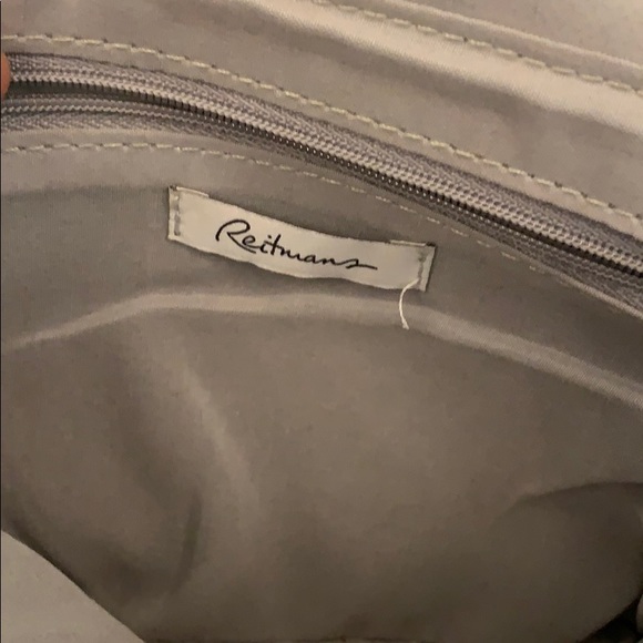 Grey silver toned shoulder purse - Picture 6 of 7